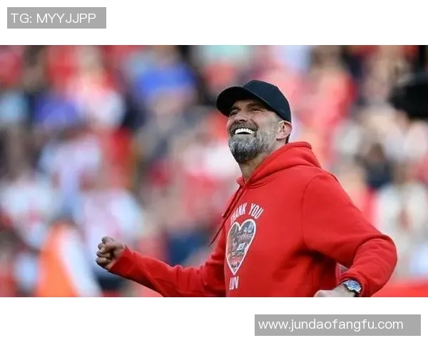 摩西：从英超绿茵场到国际赛场的传奇旅程与奋斗故事