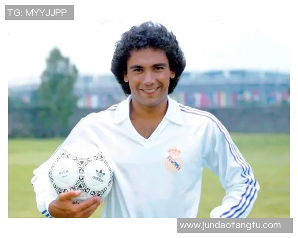 聚焦世界顶级足球俱乐部球星成长历程与辉煌瞬间