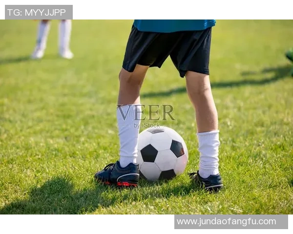 足球星球袜正确穿法全解析图解教程，轻松掌握专业穿法技巧